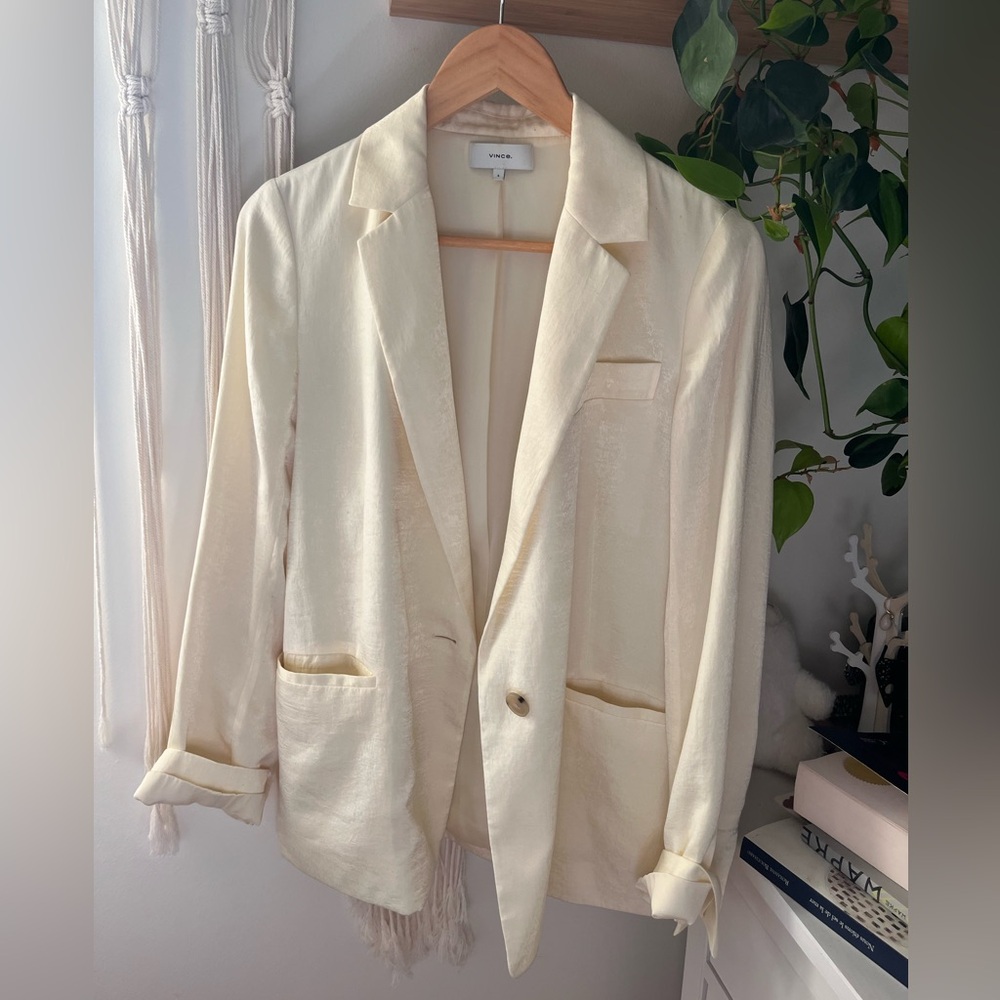 Ivory Vince blazer